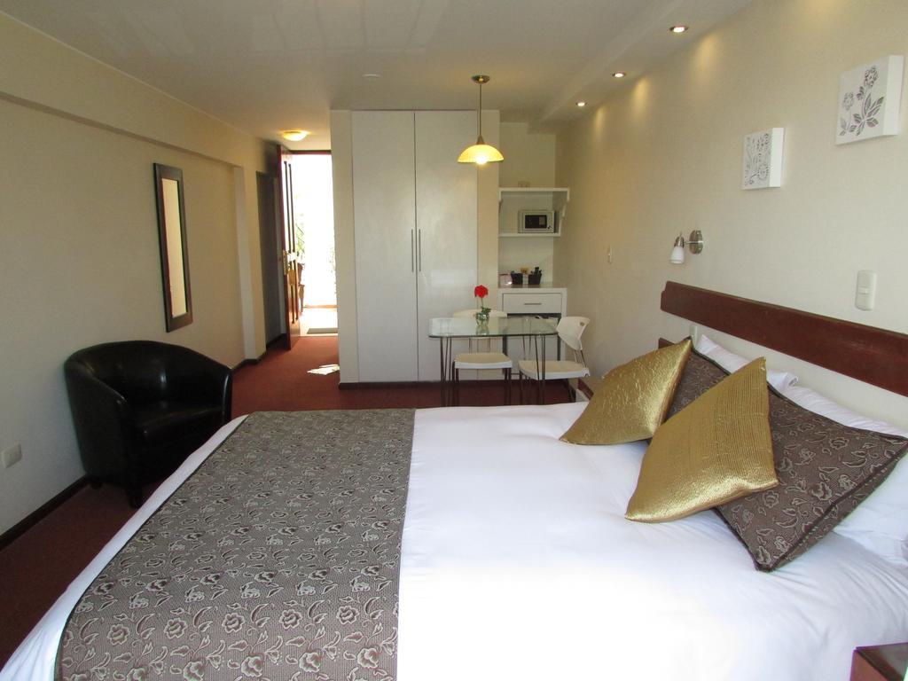 Queen'S Villa Hotel Boutique อาเรกิปา ภายนอก รูปภาพ