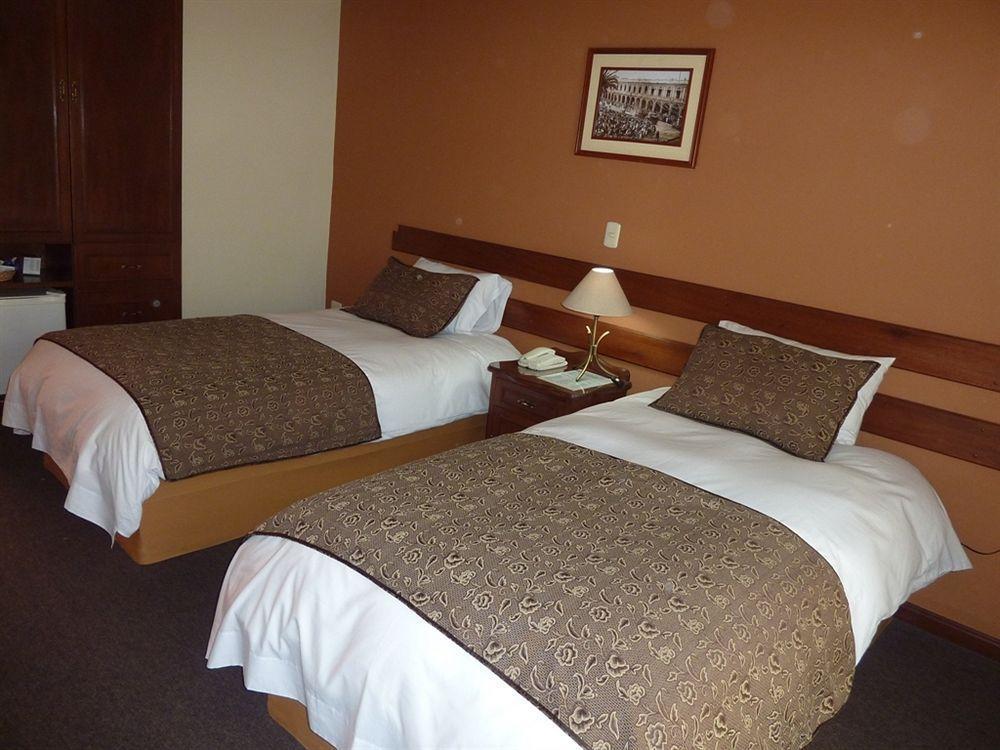 Queen'S Villa Hotel Boutique อาเรกิปา ภายนอก รูปภาพ